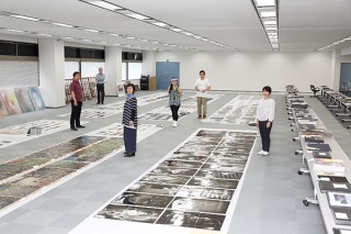 キヤノンが主催する文化支援プロジェクト「写真新世紀」の2015年度の受賞作品展が東京で開催