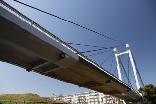 多摩市の魅力的な橋を含めた風景写真を募集している「たまのはしフォトコンテスト」